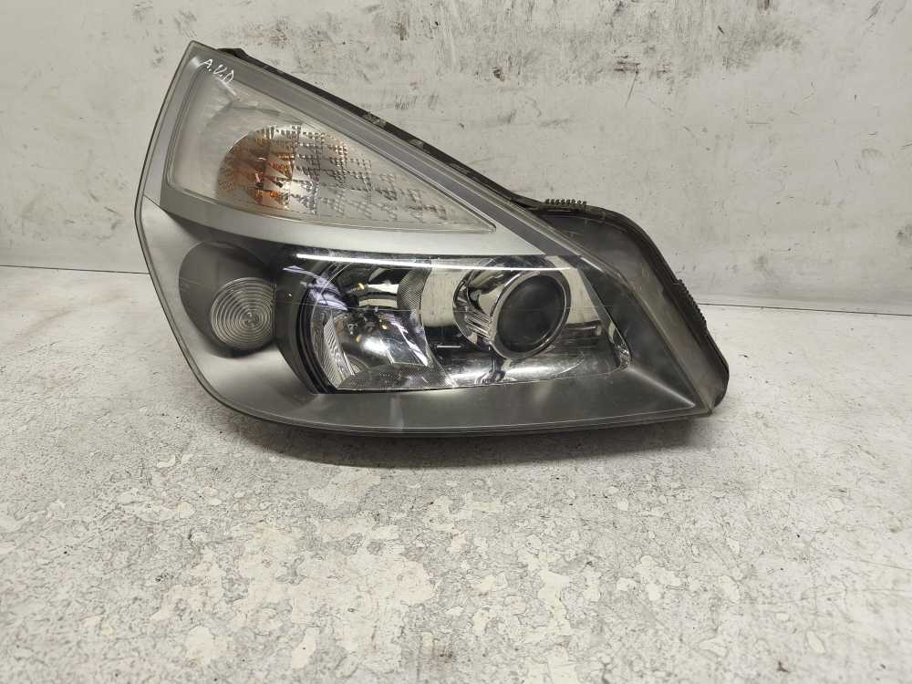 PHARE DROIT RENAULT  - Vue 1